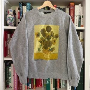 Urban Outfitters The National Gallery Van Gogh sunflowers sweatshirt size XS